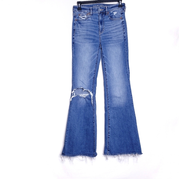 American Eagle Outfitters Denim - American Eagle Super Hi Rise Flare Distressed Frayed Jeans Women's Size 2